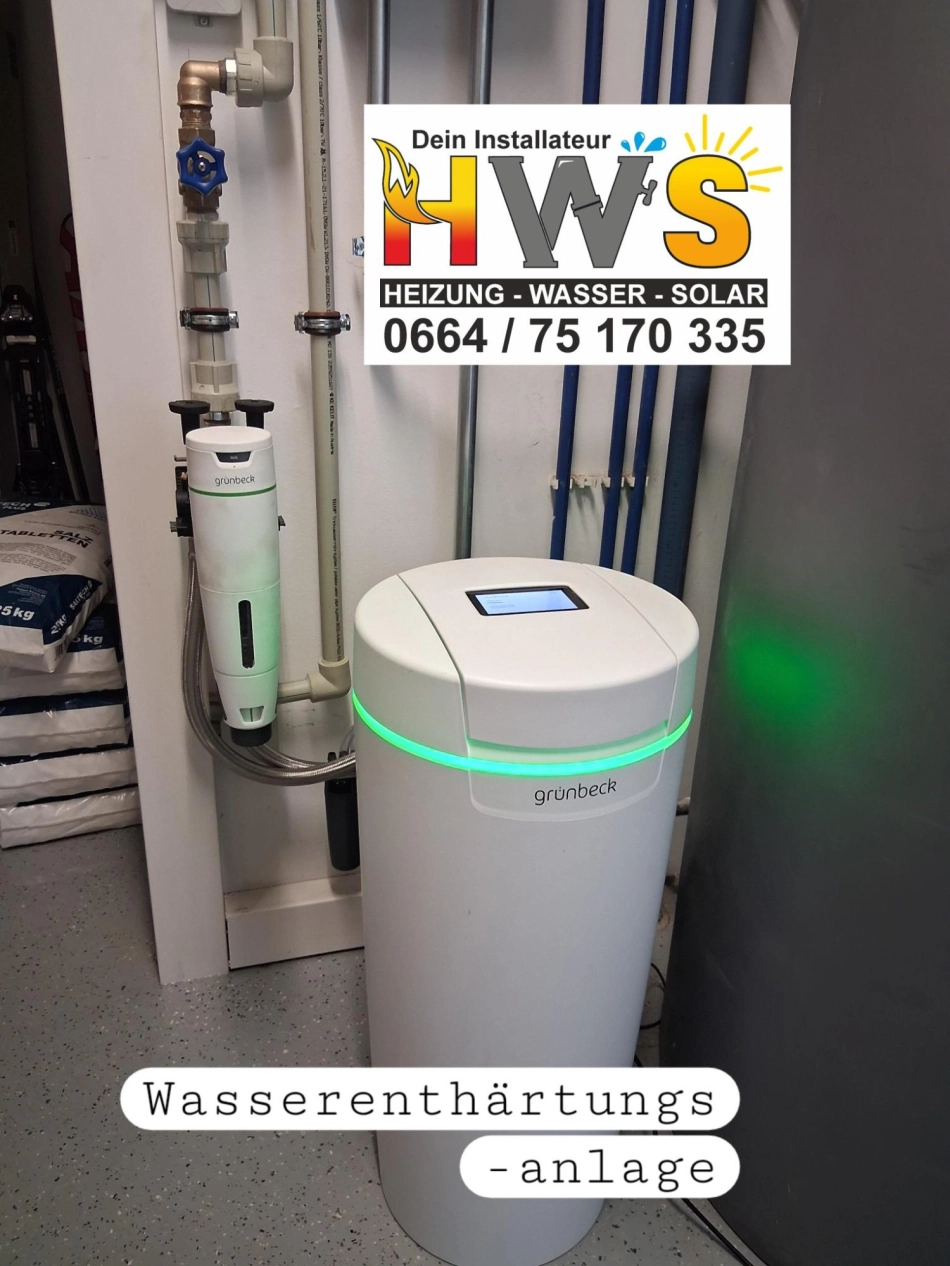HWS Installationen Wasserenthaertungsanlage im Technikraum eines Einfamilienhauses